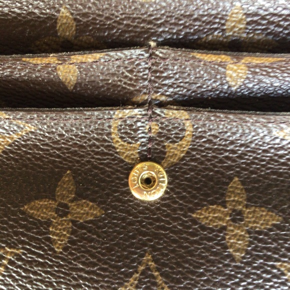 💥SOLD💥LV in BOX! Long Wallet Portefeuille Emilie M60136 Browns Monogram - Picture 11 of 16